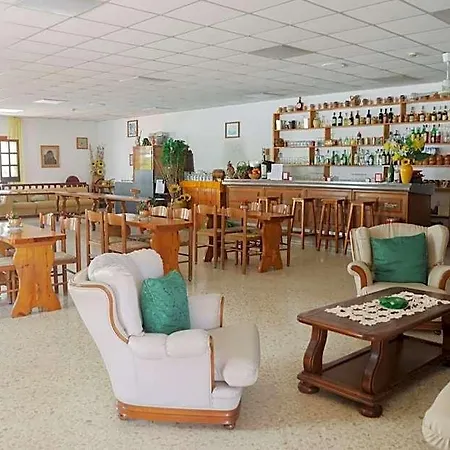 فندق Cesotta